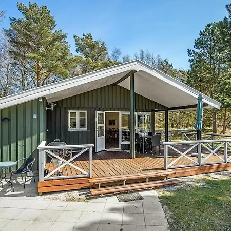 Cozy In Aakirkeby With Wifi * Vester Somarken